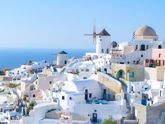 美しすぎる夕日に溜息　サントリーニ島3日間＜2泊3日／朝食付／アテネ発＞