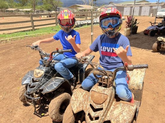 ノースショア・ステーブルズ　四輪バギー体験（45分） 12歳～運転OK！ハワイでも数少ない1人乗りATVで海岸線と山々を巡るオフロードコース