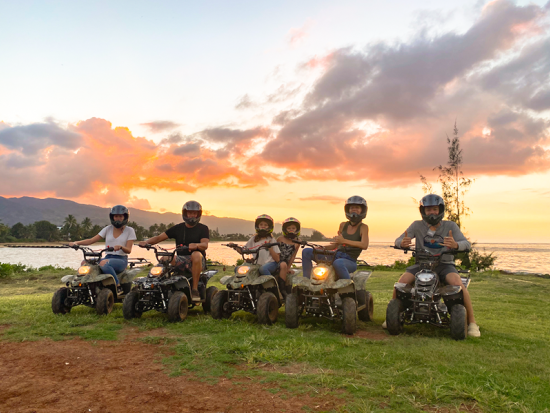 ノースショア・ステーブルズ　四輪バギー体験（45分） 12歳～運転OK！ハワイでも数少ない1人乗りATVで海岸線と山々を巡るオフロードコース