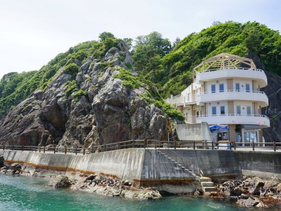  北三陸貸切観光タクシー じぇじぇじぇ！『あまちゃん』のロケ地観光  あの灯台や三陸鉄道の駅、海女さんたちの潜る海へ！八戸発着プラン＜6時間／八戸発着＞