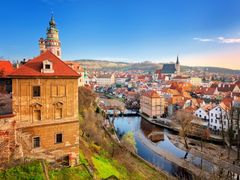 Czesky_Krumlov_shutterstock_236105884