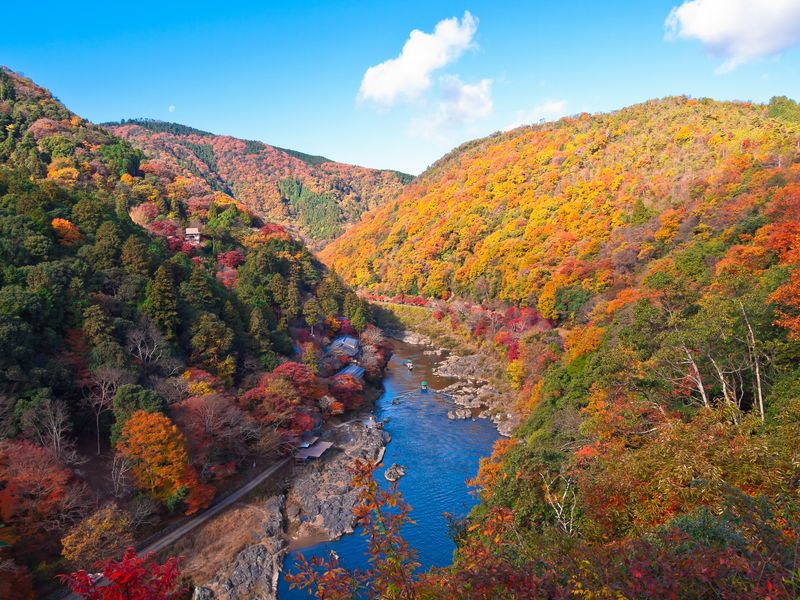 Japan_Kyoto_Arashiyama_pixta_11723419