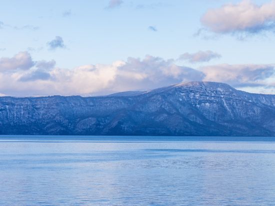 貸切観光タクシー 十和田湖+奥入瀬渓谷をゆったり観光♪十和田湖での遊覧船乗船も可♪＜1～9名／8時間／八戸発着＞by ポストタクシー