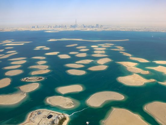 UAE_Dubai_The World Islands_shutterstock_655442158