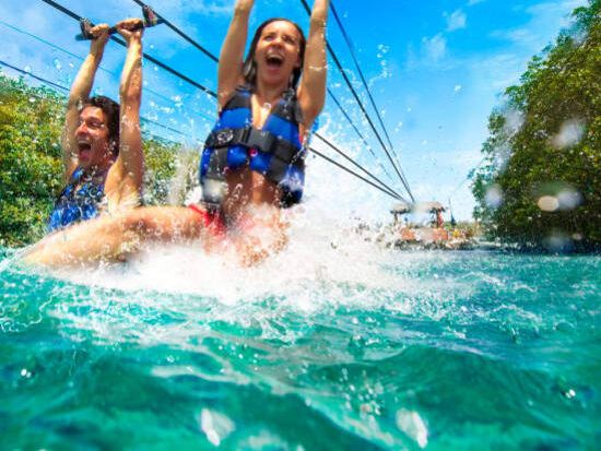 【ホテル シカレ メキシコ】カンクンのオールインクルーシブホテルに宿泊！テーマパークで遊び放題♪＜無料空港シャトル・イスラムヘーレスへの無料フェリー付き＞