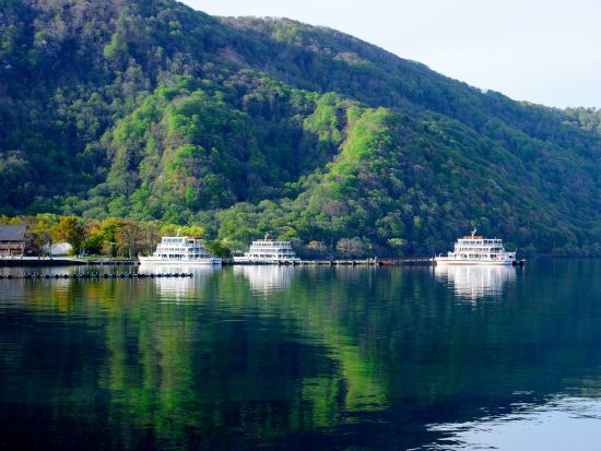 貸切観光タクシー 十和田湖と十和田市現代美術館めぐり＜青森屋発八戸駅着／7時間＞ by ポストタクシー