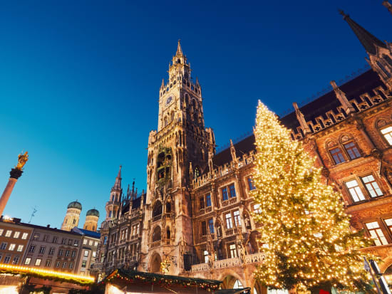 Germany_Munich_Christmas market_pixta_26657164_XL
