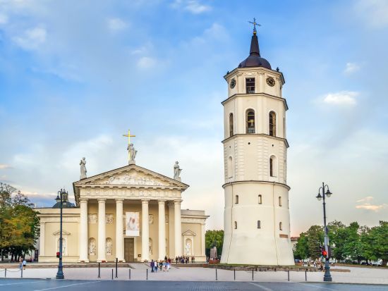 リトアニア首都 世界遺産ヴィリニュス　半日観光ツアー ＜貸切／ヴィリニュス発＞