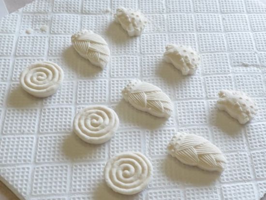 手作り体験2種と贅沢コース料理満喫ツアー　干菓子作り＋匂い袋作り＋囲炉裏料理エビス亭のコース料理　茶室での呈茶付き＜ランチまたはディナープラン／平戸市＞