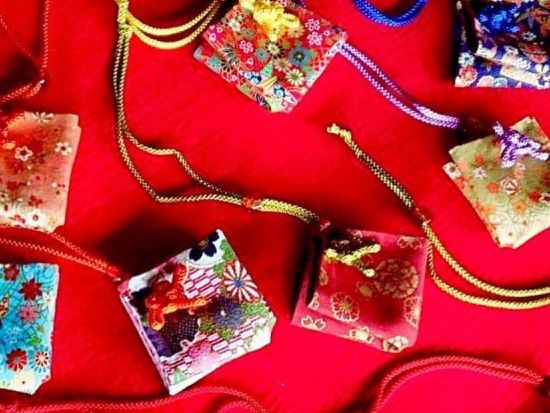 平戸の秘宝と美食に酔いしれる旅　2つの秘宝見学＋干菓子作り＋匂い袋作り＋囲炉裏料理エビス亭のコース料理＜ランチまたはディナープラン／平戸市＞ by平戸観光協会