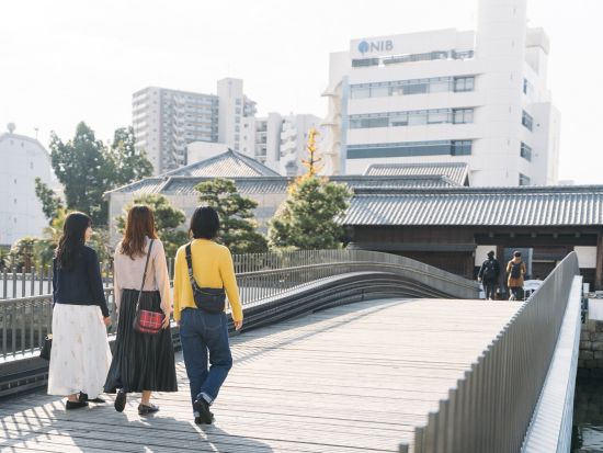出島散策ツアー　知識豊富な地元ガイドがご案内！19世紀初めにタイムスリップしたような空間を歩こう＜午前・午後／約2時間／長崎市＞