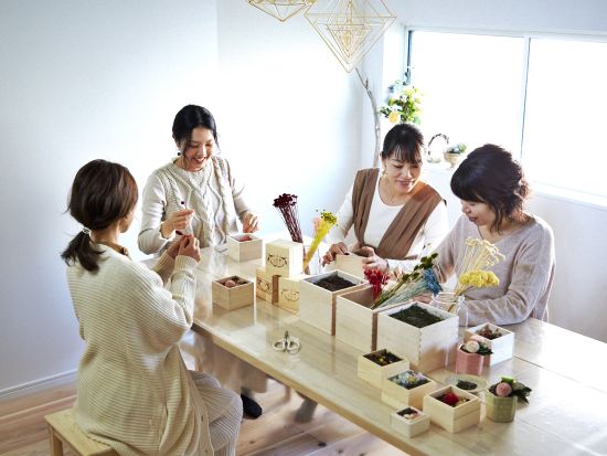 プリザーブドフラワー体験「茶和花」 宇治茶とお花で わび・さびを知る＜1時間／宇治市／JR宇治駅より徒歩5分＞by茶和花 京都宇治