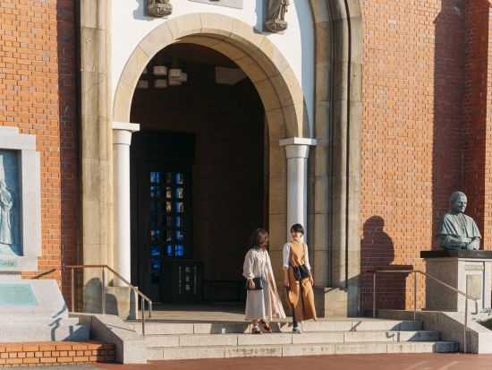 長崎市内散策ツアー　原爆落下中心地＋平和公園＋国立長崎原爆死没者追悼平和祈念館＋浦上天主堂 ＜午前・午後／約2時間／長崎市＞