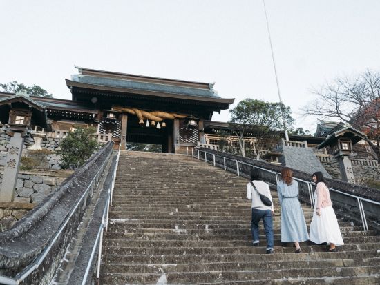 神社散策ツアー　諏訪神社＋松森天満宮＋伊勢宮＋中川八幡神社　地元ガイドと楽しむ街歩き ＜午前・午後／約2時間／長崎市＞