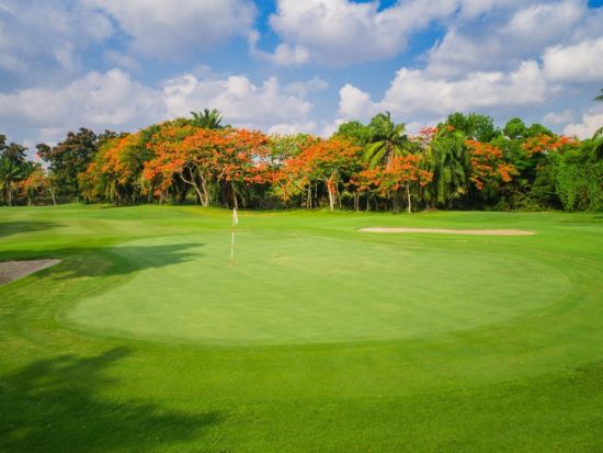 スパプルック ゴルフクラブ　送迎付きゴルフツアー＜ホテル送迎／空港送迎選択可／日本語ガイド付＞