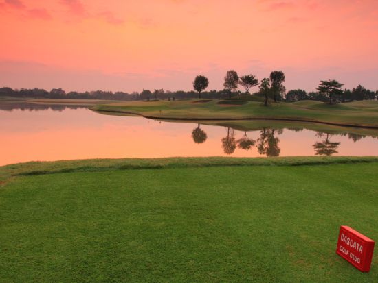 カスカータ ゴルフ クラブ　送迎付きゴルフツアー＜空港送迎選択可／日本語ガイド付／カート代込＞