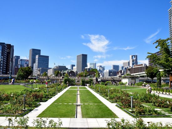 Japan_Osaka_Nakanosima_pixta_34880038_XL