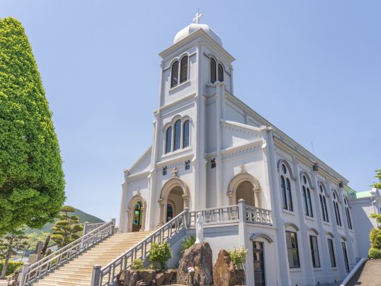 長崎市内発着貸切観光タクシー　平戸巡礼  田平天主堂＋ザビエル記念教会＋松浦史料博物館＋宝亀教会・紐差教会＋島の館・山田教会 ＜8時間＞ by ブルーキャブ