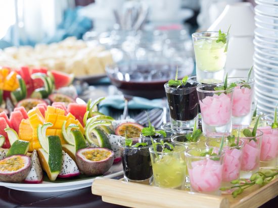 世界遺産ハロン湾1泊2日クルーズ「バーヤクラシック号」伝統的な木造テイストの帆船でアットホームな船旅を満喫