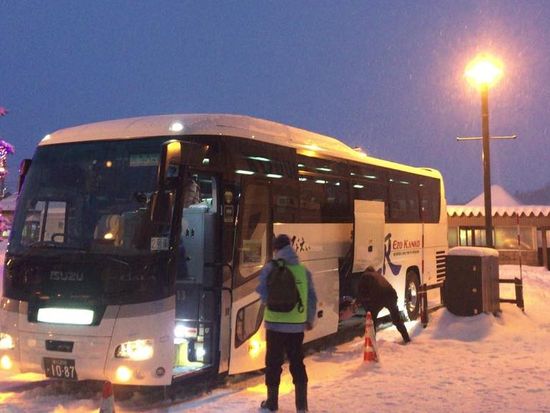 美遊バス＿夜