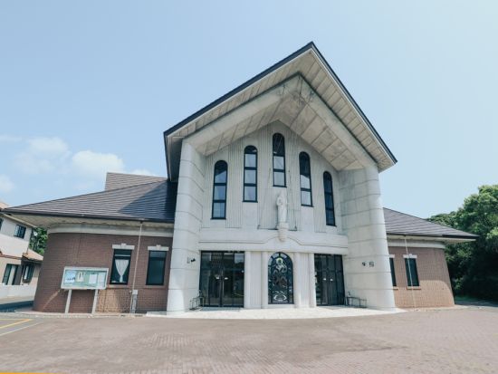 佐世保市内発着貸切観光タクシー　日本本土最西端のまちめぐり 長串山公園＋神崎カトリック教会＋神崎鼻公園＋九十九島漁業協同組合＜3.5時間＞by ブルーキャブ