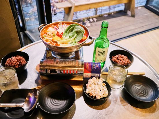 「梨泰院クラス」夜のドラマロケ地巡り＊選べるルーフトップまたはNソウルタワー夜景観賞＜明洞送迎／日本語ガイド／タンバム夕食付きプランあり＞