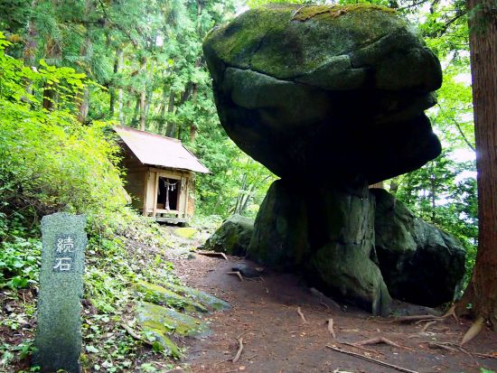 貸切観光タクシー 遠野に伝わる昔話とカッパ伝説に触れる旅  カッパ淵+伝承園+続石+五百羅漢+とおの物語の館etc.＜4時間／遠野市内発着＞