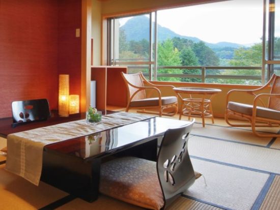 【新宿駅発】日光行きツアー JR＋日光星の宿1泊2日  夕食はKAISEKI「若菜」ひきあげ湯波付の人気コース 予約と同時に座席指定！