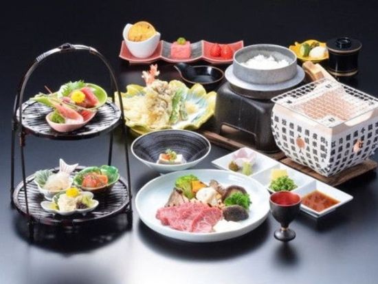 【新宿駅発】日光行きツアー JR＋日光星の宿1泊2日  夕食はKAISEKI「若菜」ひきあげ湯波付の人気コース 予約と同時に座席指定！