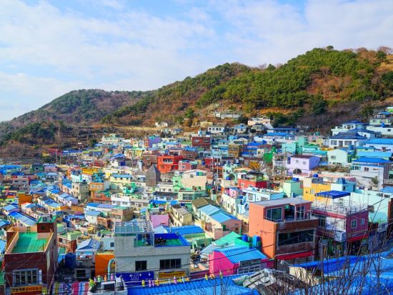 釜山市内観光ツアー　人気スポットを凝縮！甘川文化村＋海東龍宮寺＋松島海上ケーブルカー＋海雲台など＊名物ナッチポックンランチ＜1日／日本語ガイド／ホテル送迎＞