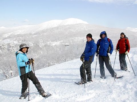 登別 樹氷鑑賞スノーシュー体験 オロフレ峠の樹氷エリアをスノーシューで散策＜1～2月／ウェアレンタルあり／登別温泉街送迎＞