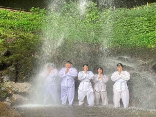 群馬県渋川で滝行体験 日本を代表する名滝「棚下不動滝」にて自然を全身で感じ 滝行の素晴らしさを体感しよう＜初心者歓迎／約1.5時間／群馬＞