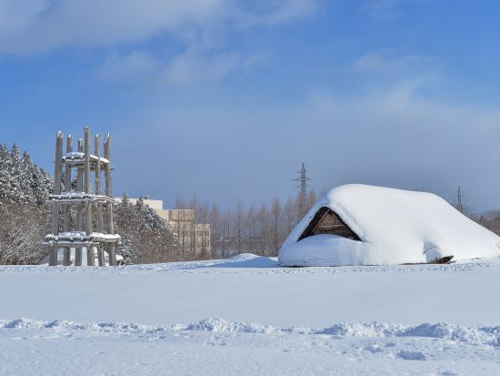 観光タクシー 世界遺産登録決定「北海道・北東北の縄文遺跡群」是川遺跡資料館三内丸山遺跡と 八甲田山＜1～9名／青森市内お送り／八戸市内発＞by ポストタクシー
