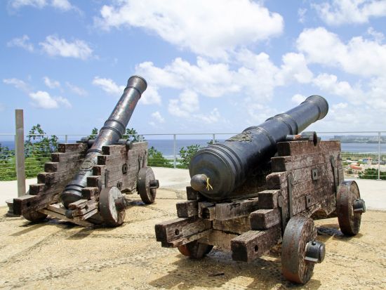 天国の丘ハイキング＆南部観光ツアー 大パノラマの絶景＆南部の人気スポットを巡る！ハガニア観光付きプランあり＜日本語ガイド／ピクニックランチ／送迎付き＞