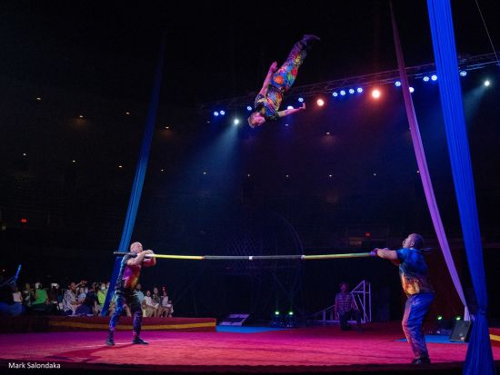 新しい演出でグアムに登場！スーパーアメリカンサーカス＜水曜日を除く毎日公演19:30～／PICグアム内パシフィック・パビリオン＞