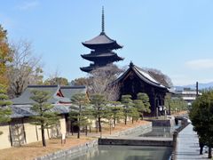 Japan_Kyoto_Toji Temple_pixta_pixta_37309871