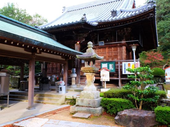 貸切観光タクシー 霊峰五色台三霊場参り 人数に合わせた車種で巡る旅＜5時間／1-8名／選べる送迎場所／高松市発着＞