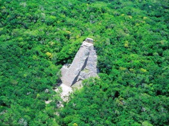 リビエラマヤの2大遺跡（トゥルム遺跡＋コバ遺跡）＋セノーテ周遊ツアー＜混載／1日／昼食／英語ガイド／ホテル送迎プランあり／カンクンorリビエラマヤ発＞
