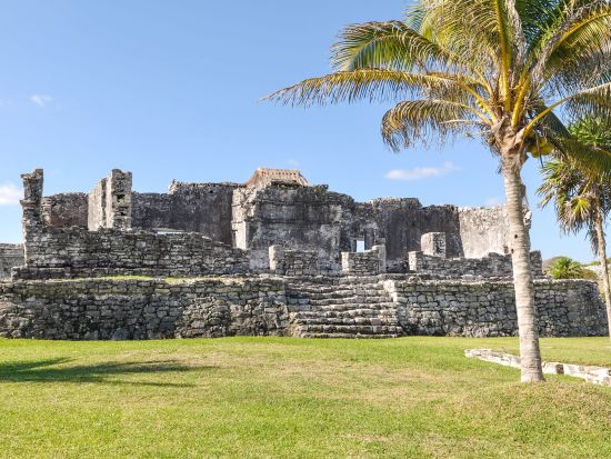 リビエラマヤの2大遺跡（トゥルム遺跡＋コバ遺跡）＋セノーテ周遊ツアー＜混載／1日／昼食／英語ガイド／ホテル送迎プランあり／カンクンorリビエラマヤ発＞