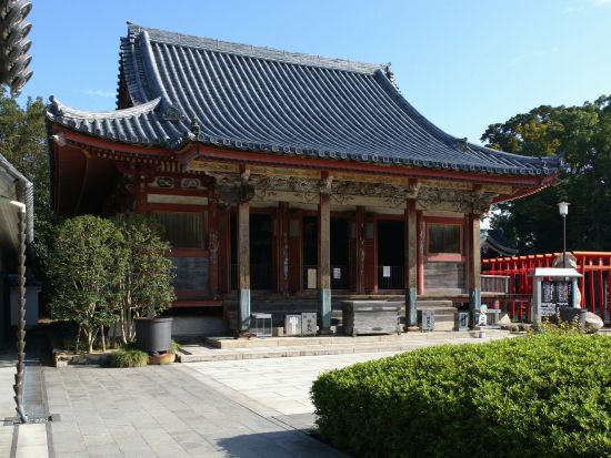 貸切観光タクシー 東讃五大寺まいり 人数に合わせた車種で巡る旅＜5時間／1-8名／選べる送迎場所／高松市発着＞