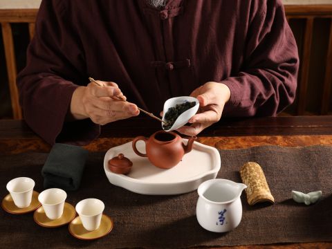 竹里館(ジューリグァン) 茶芸館で台湾茶に親しむ茶芸教室　選べる3つの講座＜午前・午後／日本語／点心付きオプションあり＞