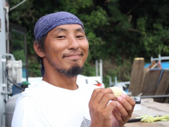 海ごみ問題に取り組むガイドと行くSDGs体験ツアー！瀬戸内海の無人島プライベートクルージングと兜島でビーチクリーン＆島探検＜1日／ランチ付／高松港＞ 