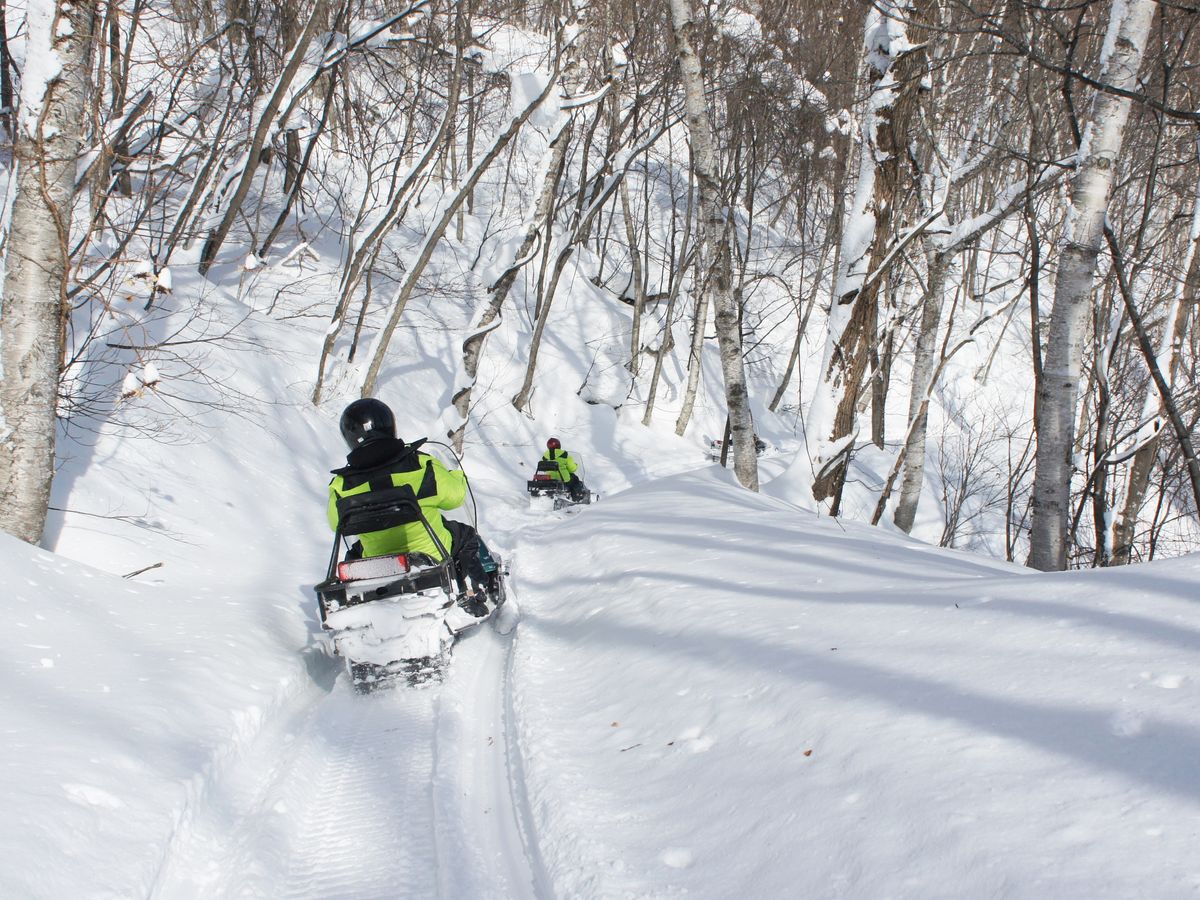商談中　スノーモービル  札幌市　防水加工後お引渡し　 Klook限定】北海道札幌 Wonderland スノーモービル極速体験（無料送迎