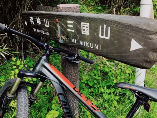 東京五輪自転車ロードレースコースを走るサイクリングツアー！三密回避で今注目のアクティブツアー＜富士河口湖町＞