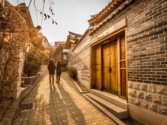 ソウル市内観光ツアー　景福宮（キョンボックン）韓国料理の朝食＆昼食＋カフェタイムのドリンク付き！NANTA付きプラン有＜1日／日本語ガイド／ホテルお迎え付＞