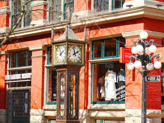 バンクーバー フードツアー　オシャレエリアとして注目されるガスタウンで食べ歩き！立ち寄り7箇所＜英語ガイド＞