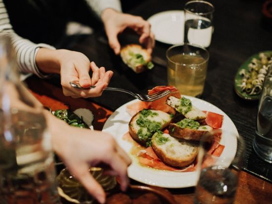 NYグルメツアー　イーストビレッジで4つのレストランを巡る！＜3時間／英語ガイド＞