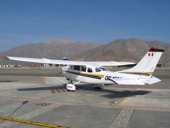 2日目：Peru_Nazca_shutterstock_2580023