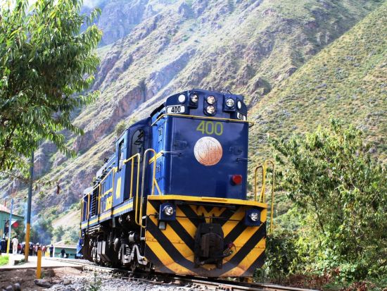 【ペルー周遊4日間】世界遺産マチュピチュ・クスコ・リマを日本語ガイドと巡る！ペルーの悠久の歴史に浸る3泊4日の旅 ＜日本語ガイド／専用車／リマ発着＞