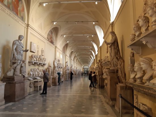 バチカン美術館古代彫刻ギャラリー